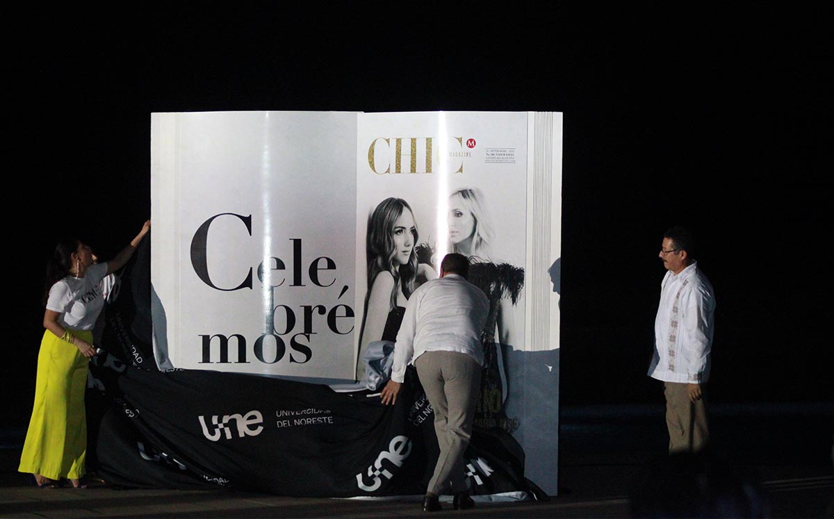 Revelación de la portada en el aniversario CHIC