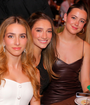 Amiel Martín, Eloisa Molina, Daniela Díaz y Ana Victoria Pérez / Foto: Staff Chic