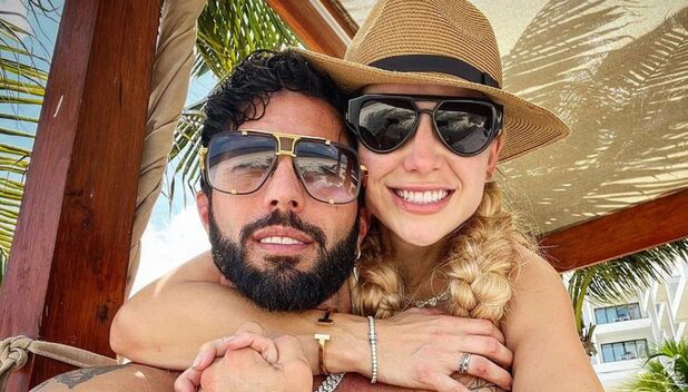 Poncho de Nigris reclama a Marcela Mistral por bailar con otro hombre (Instagram)