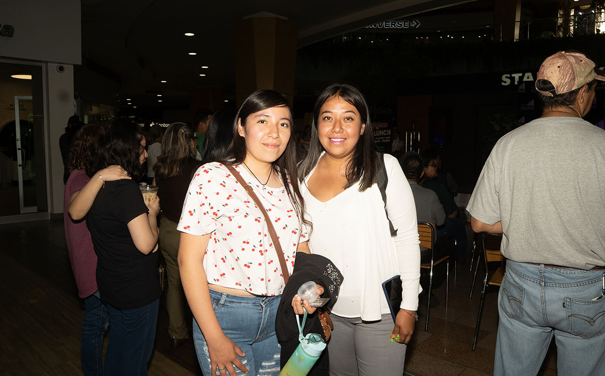 Andy Tinoco y Lizeth Tinoco