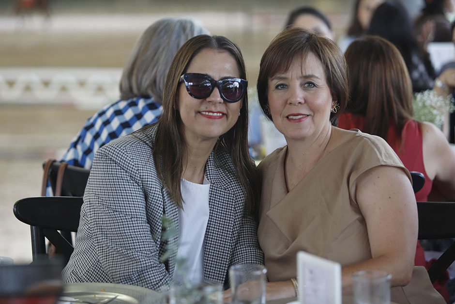Martha López de Lara y Ana Sube