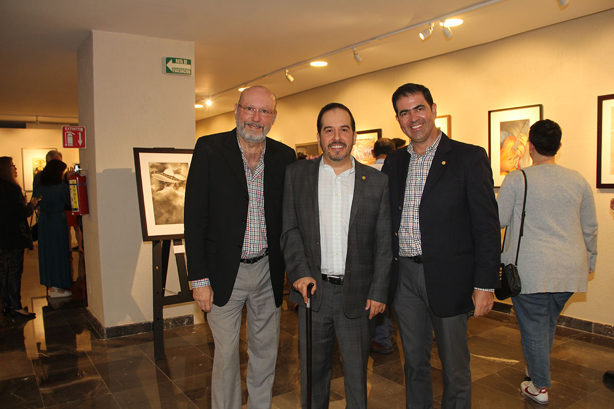 01 Martín Taja de la Mora, Ricardo Montaño y XXX
