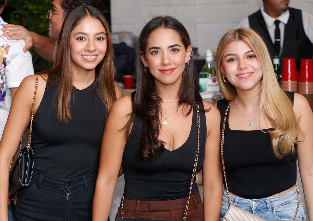 Danai Fuentes, Mariana Castro y Paloma González