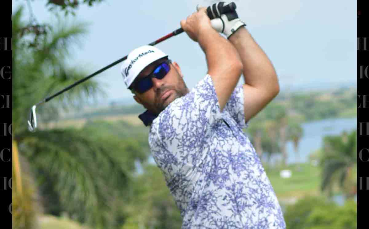 Participantes del torneo mostraron sus mejores swings