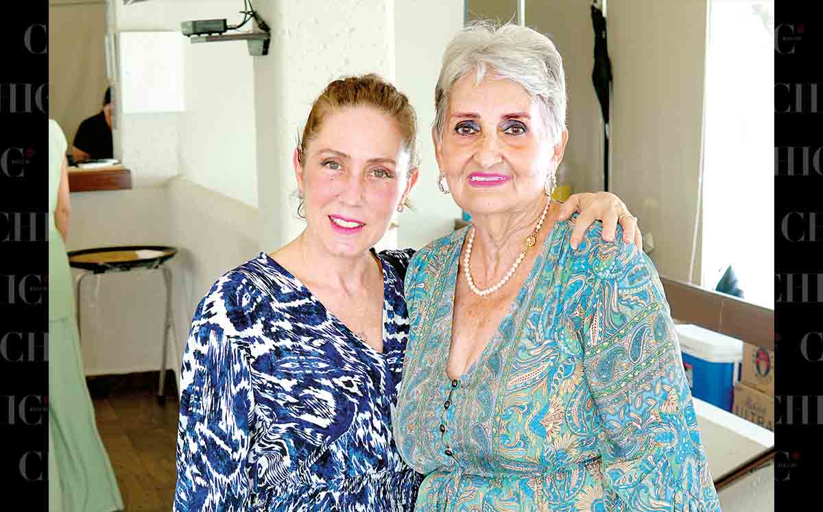 DUNIA GODARD Y ROSY SCHEKAIBAN felices en el Club Campestre Tampico