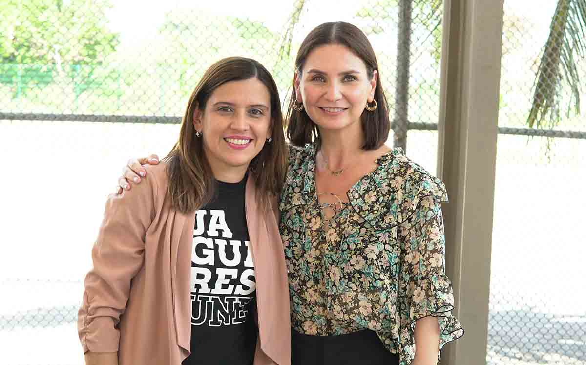 Maestras de la Universidad del Noreste disfrutaron de los festejos