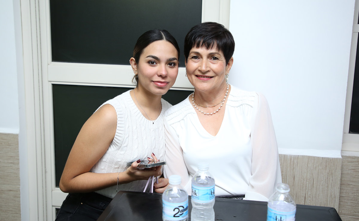 Andrea y Oralia