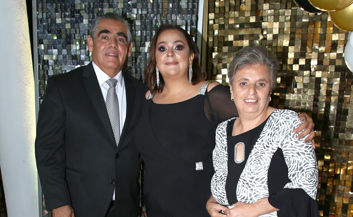 Ángel, Blanca y Ana Cecilia