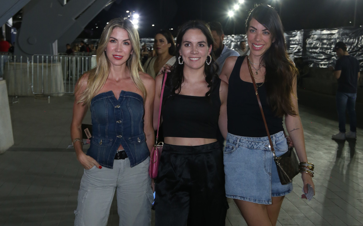 Caro Bravo, Ivanna Dieste y Érika Arcaute / Foto: Roberto Alvarado