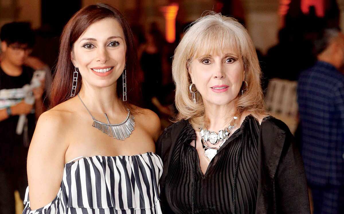Daniela Marroquín Maldonado y Dora María Maldonado