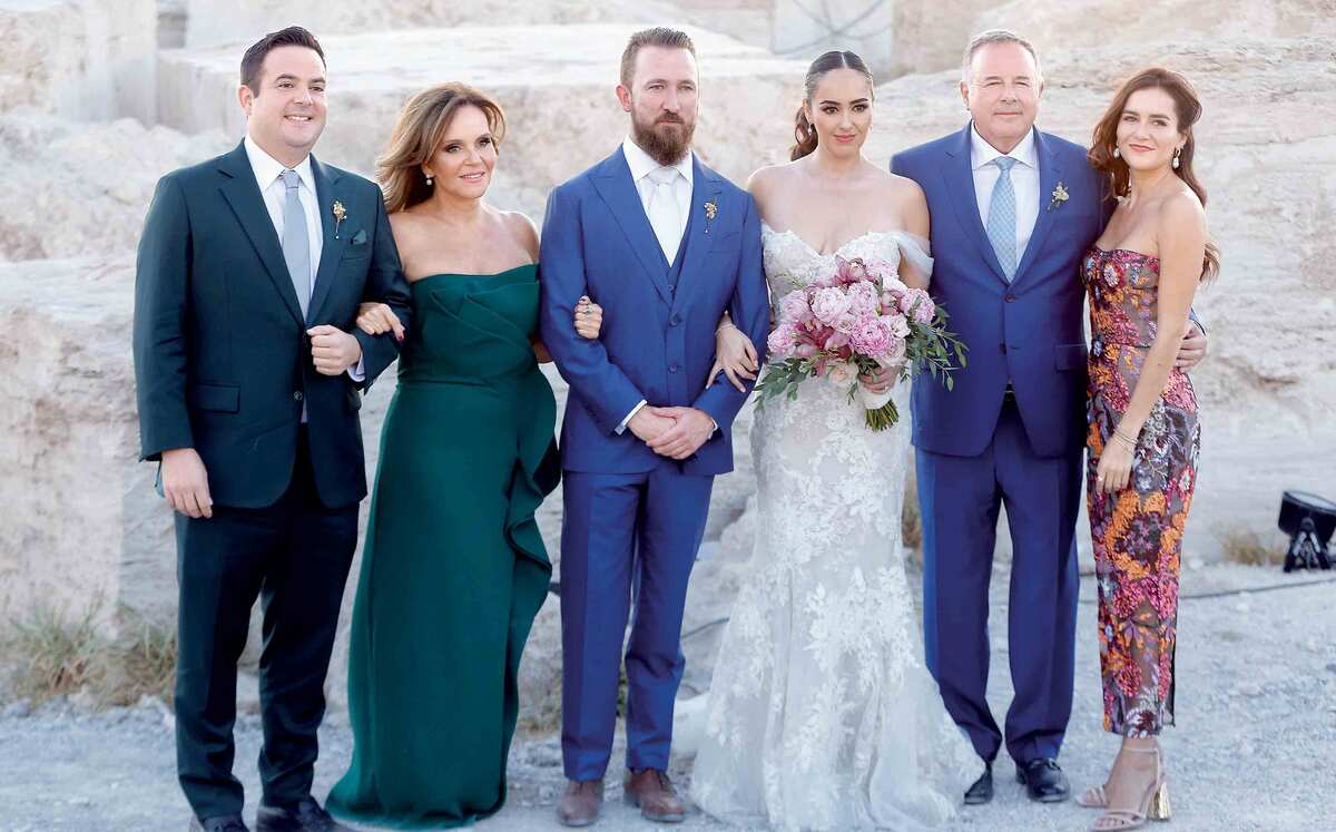 FAMILIA DE LA NOVIA.Ivan Pérez, Lupita Pérez, Fabio Gentiloni, Marifer Pérez, Fernando Pérez Cano y Ana Sofía Pérez