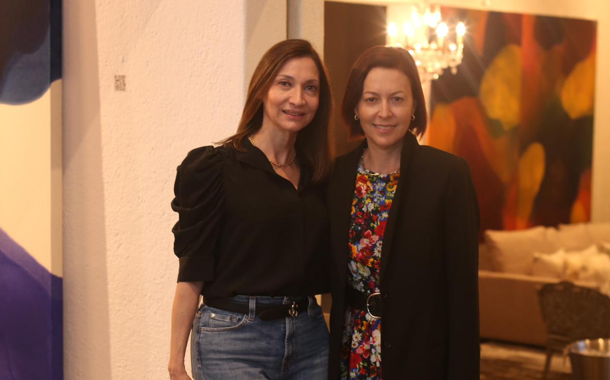 Graciela Araujo de De la Garza y Lucía de Barrera / Foto: Roberto Alvarado