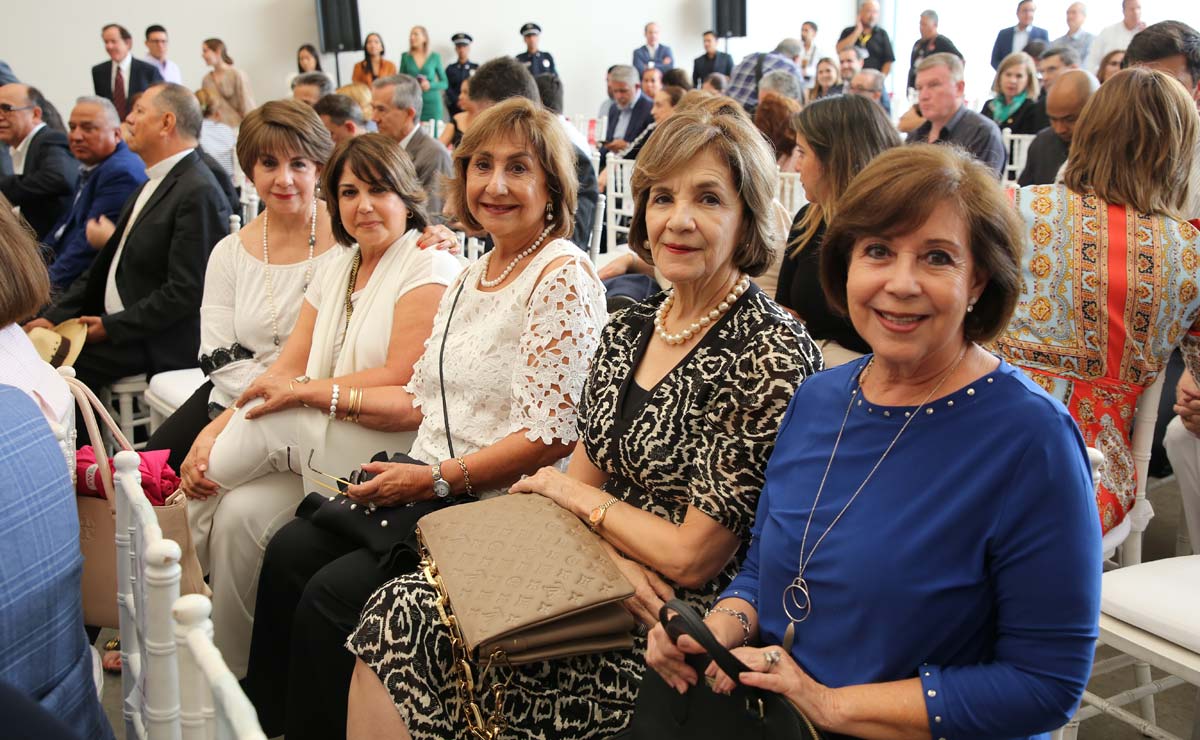Licha, Martha Nelly, Bertha, Gaby y Susana