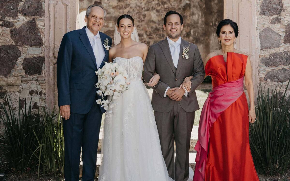 Papás del novio. Susana Martínez de Fernández de Castro y Rafael Fernández de Castro