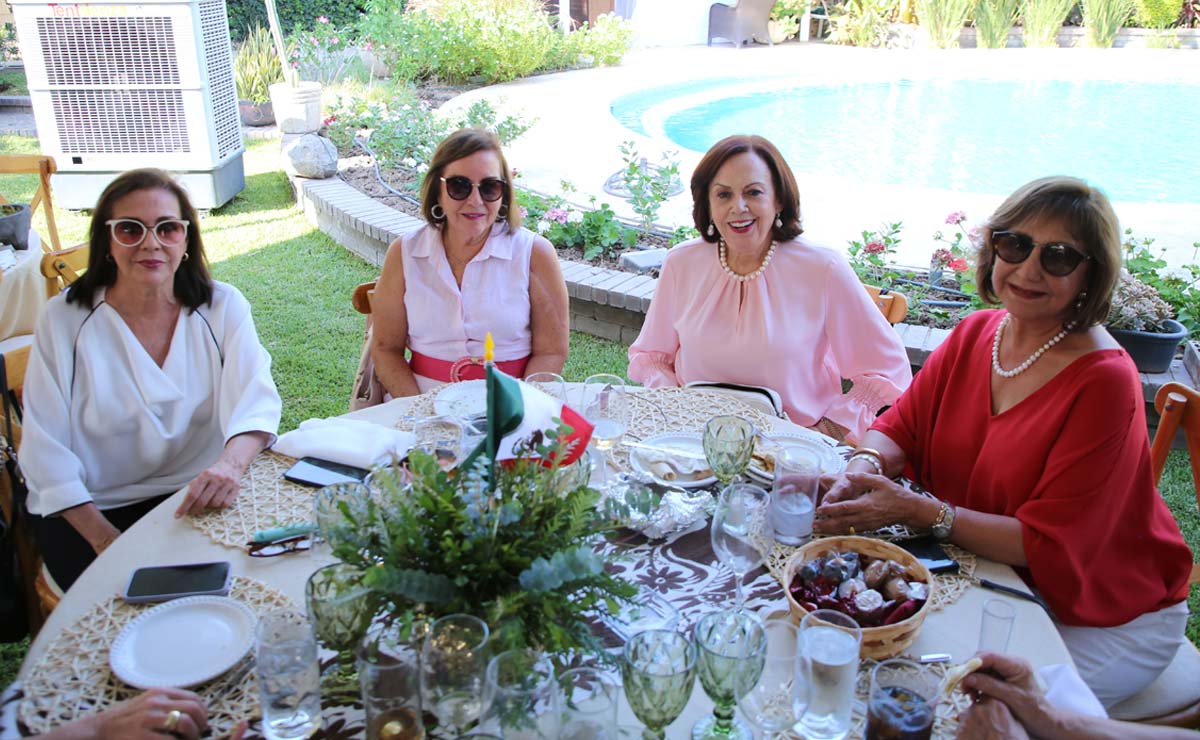 Rosa, Alejandra, Olga y Bertha