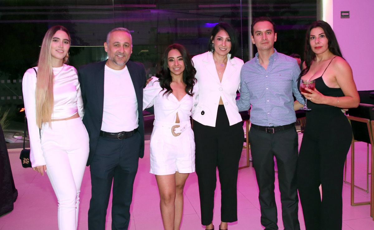 Zoraida, Jaime, Christine, Brenda, Jesús e Idalia