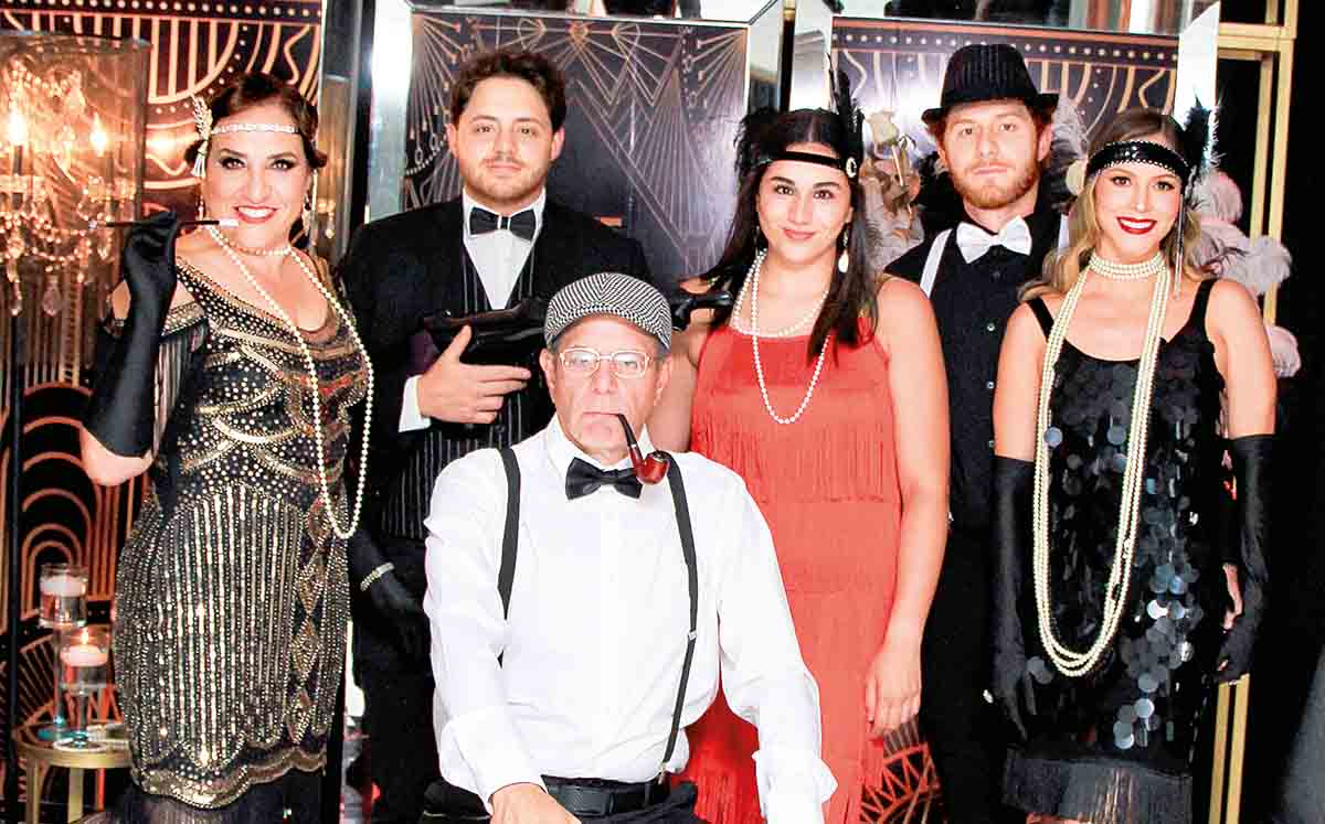 SUSANA BRAÑA, JOSÉ ANDRÉS FERES, ANA SUSY FERES, RUBÉN FERES, ISABELLA TAMAYO Y RUBÉN FERES felices de festejar junto a Susana Manzur su cumpleaños