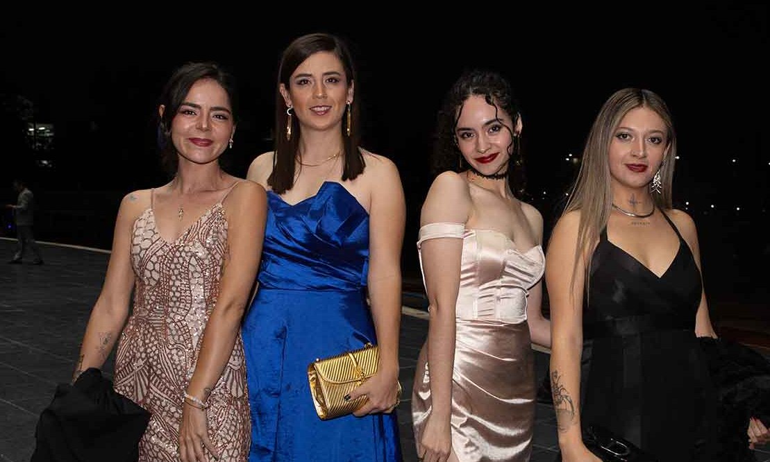Sandra Cajica, Alexa Mauleon, Darya Huerta y Stefanía Casas
