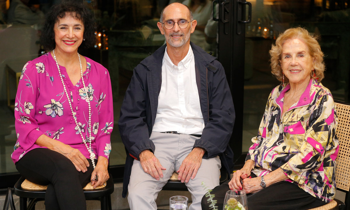 Paulina Treviño, Adrián Treviño y Graciela Muguerza / Foto: Daniel Saldívar