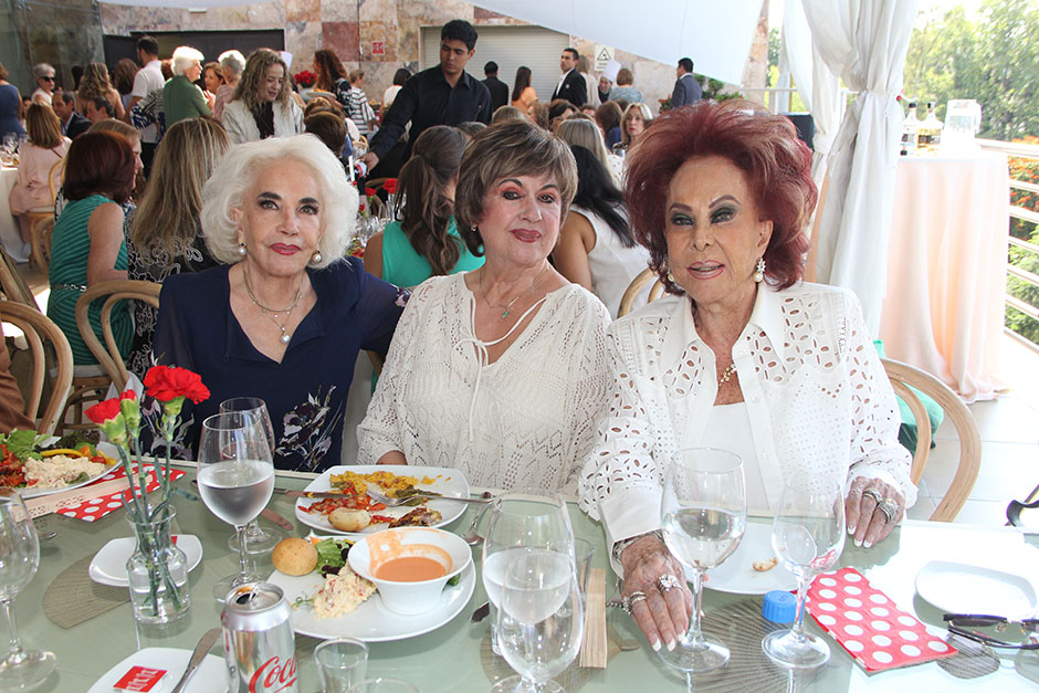 04 Cristy Santana, Cristina Ojeda y Melín Fajardo.