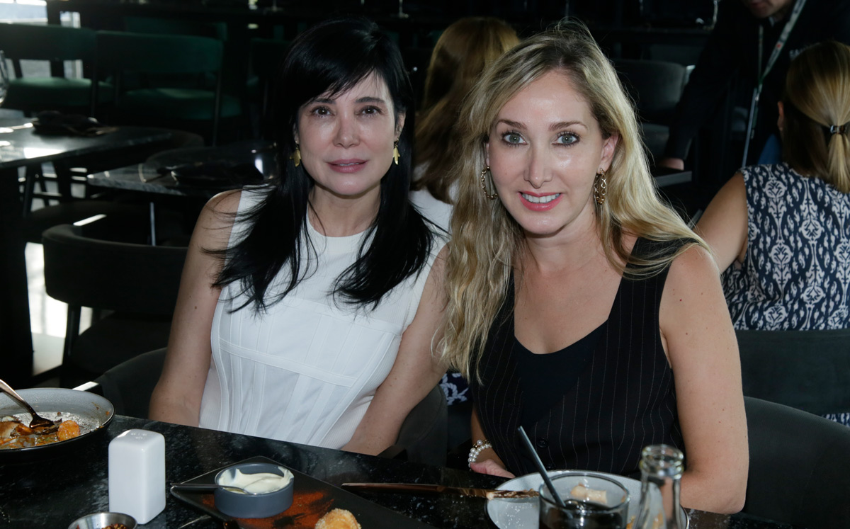 Elizabeth Barrera de Martínez e Iza Gutiérrez / Foto: Omar Valdez