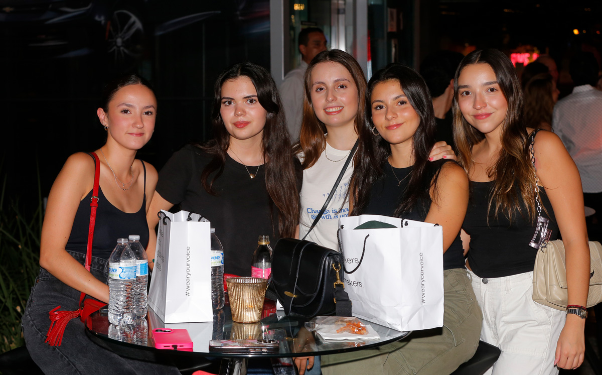 Fátima De Silva, Mariana Zambrano, Isabella Morales, Mariana Sada y Regina Sillas / Foto: Daniel Saldívar