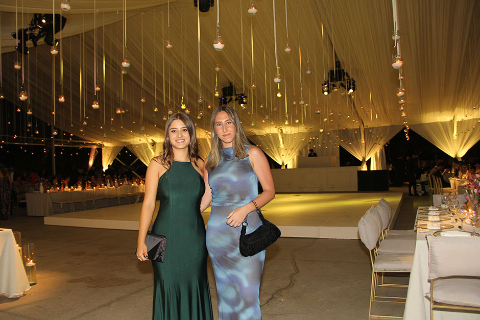 Ivonne Sánchez y Mariana Camacho.
