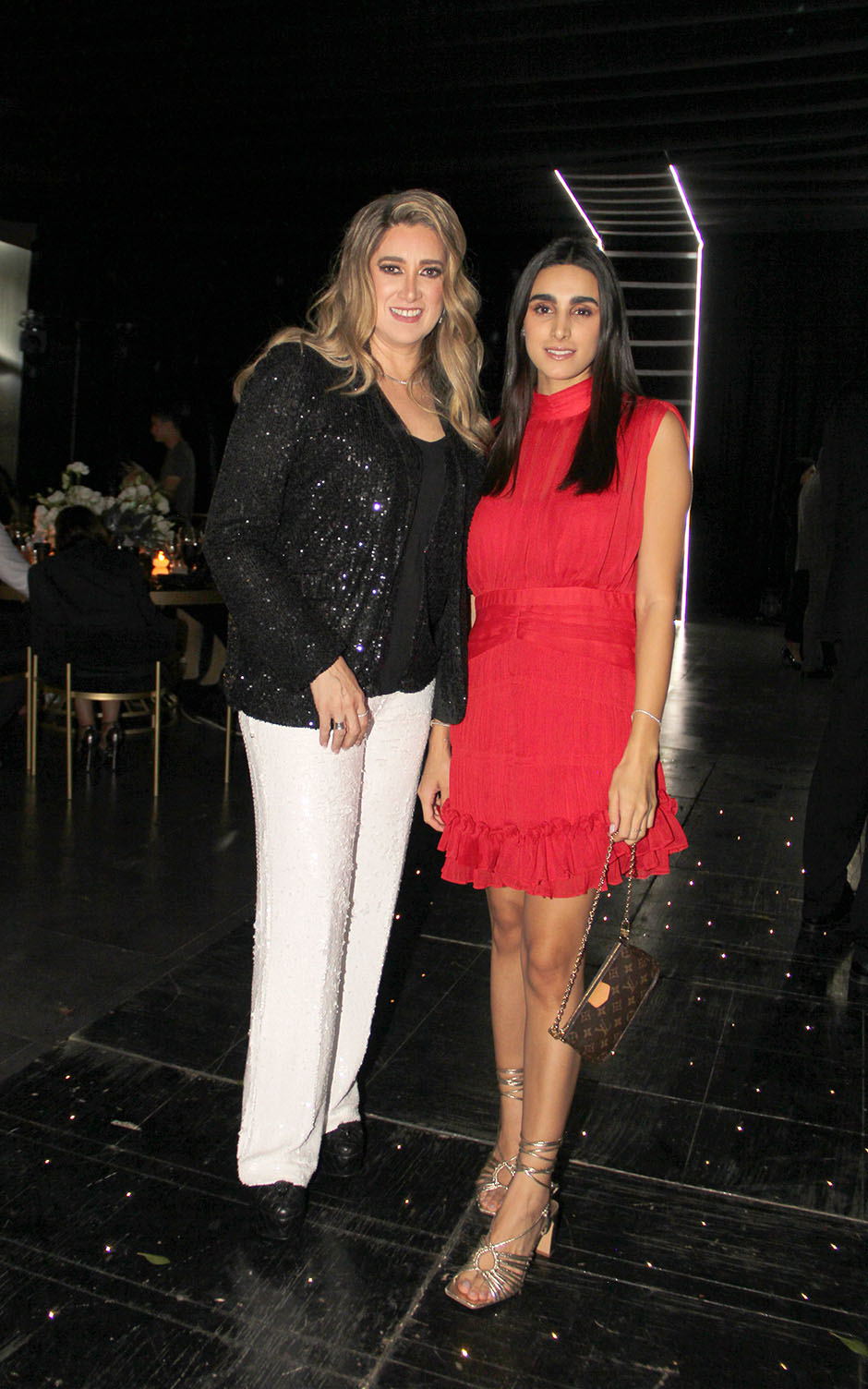 Lynda Gamboa y Fer Castro.