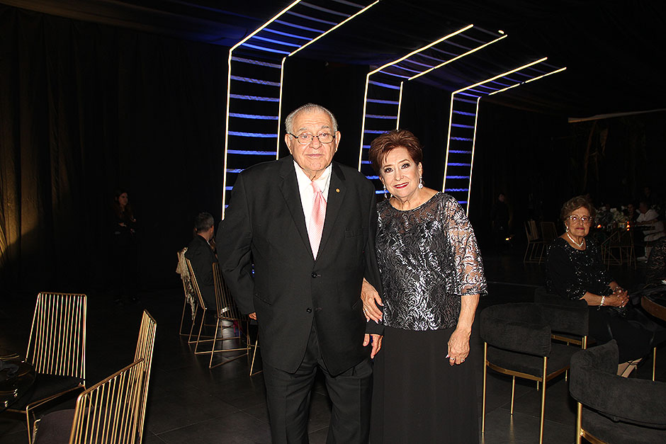 02 Manuel Ituarte Reynaud y María Esthela Ramírez
