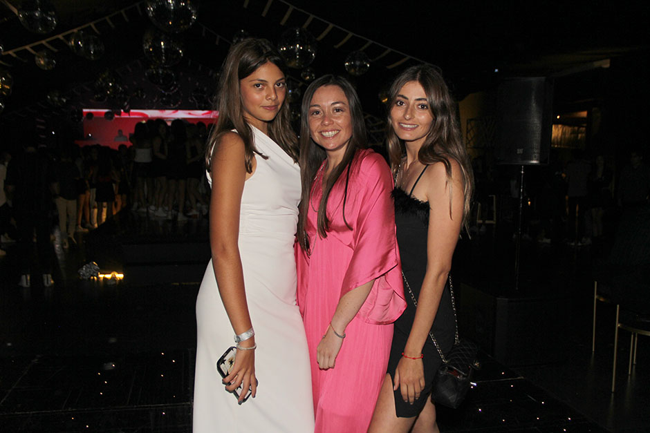María Paula Topete, Alejandra Covarrubias y Micaela Collignon.