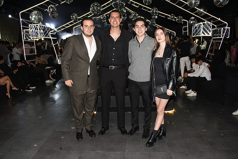 Pedro Avelar, Leonardo Jiménez, Rodrigo Ruiz y Michelle Torres.