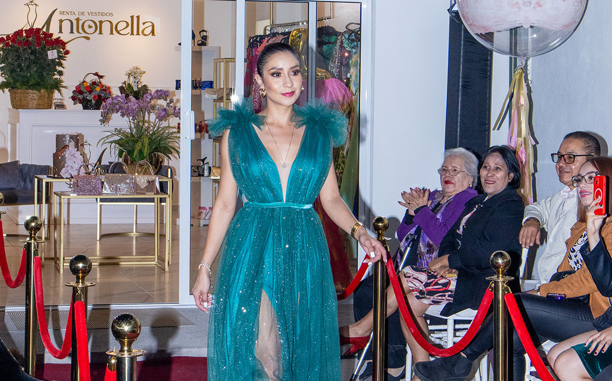 Pasarela Antonella