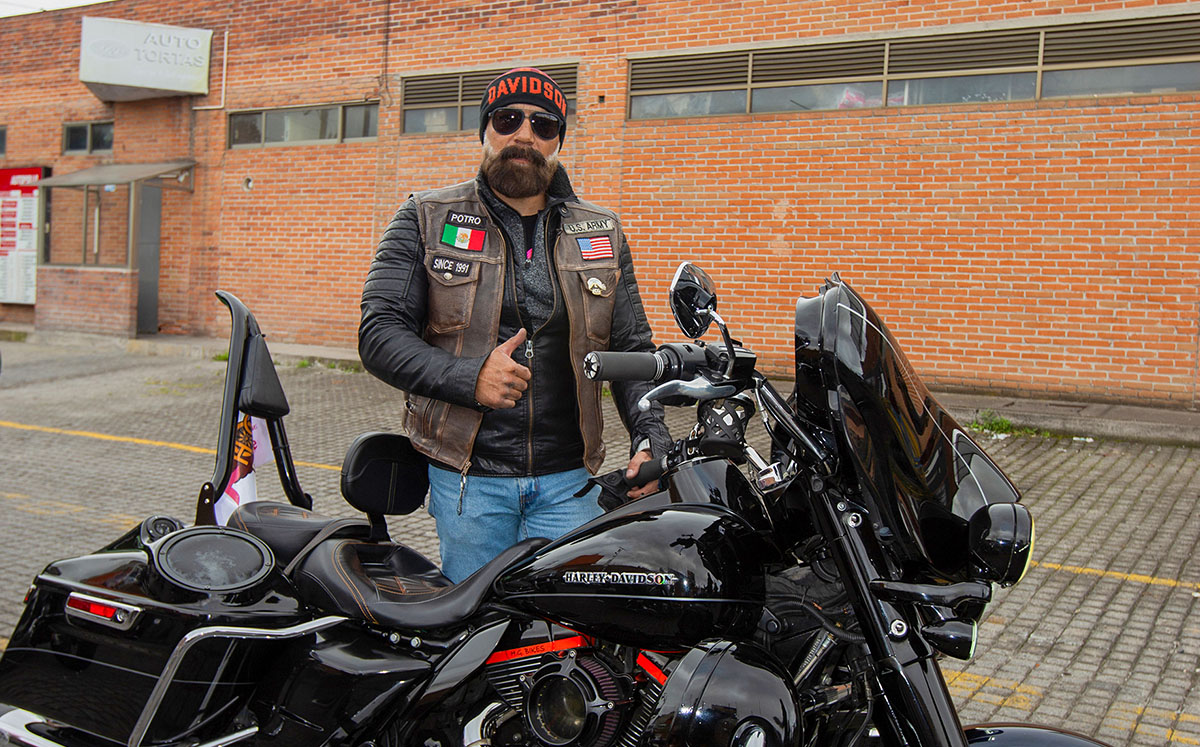 Rodada Pink Ride por colectivo de Harley-Davidson