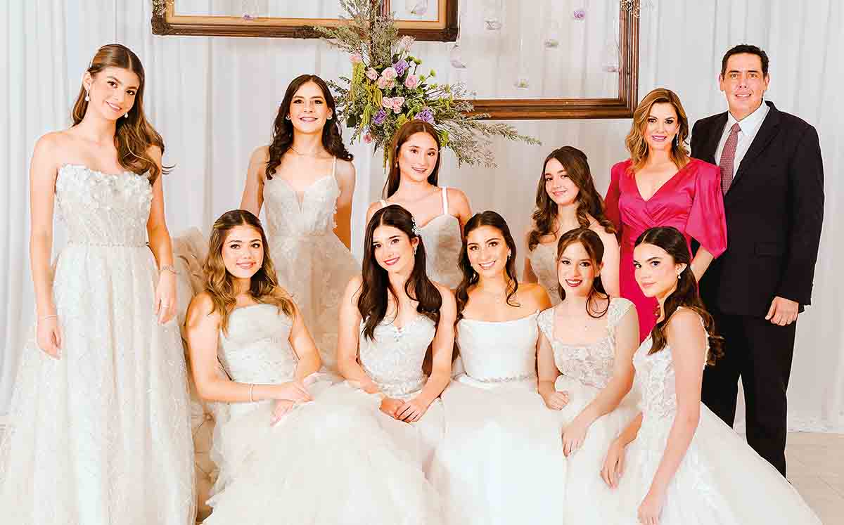 KARLA MARÍA MARTÍNEZ, ALBALÚ SOLÍS, MARIANA ALEJANDRA SÁNCHEZ, REBECA GONZÁLEZ, ROSALINDA BELTRÁN, SALVADOR TREVIÑO, ANTONIA RODRÍGUEZ, SOFÍA SALINAS