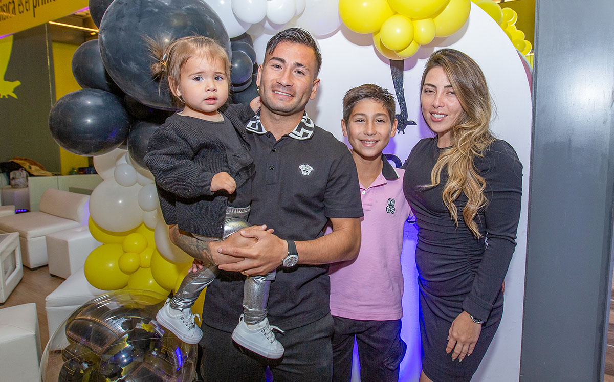 Jean Meneses, Benjamín Meneses y Lorena Ramos