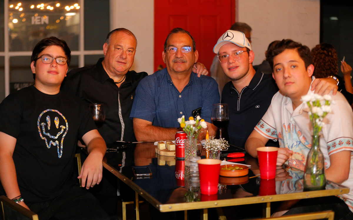 Alejandro Pérez, Fernando Pérez, Diego Montemayor, Andrés Pérez y Miguel Carvajal / Foto: Daniel Saldívar
