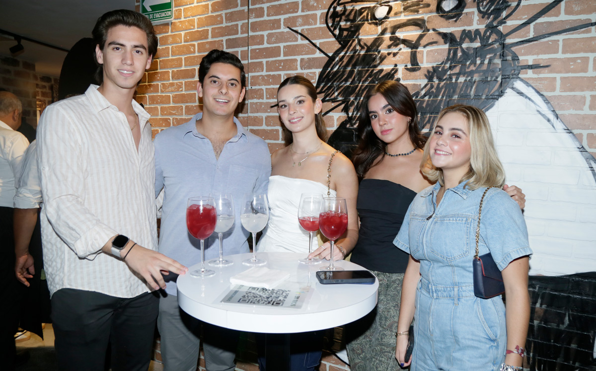 Juan Pablo Hernández, Gerardo Barneche, Rebeca Llano, Leticia Vargas y Zulma Vizcaíno / Foto: Omar Valdez