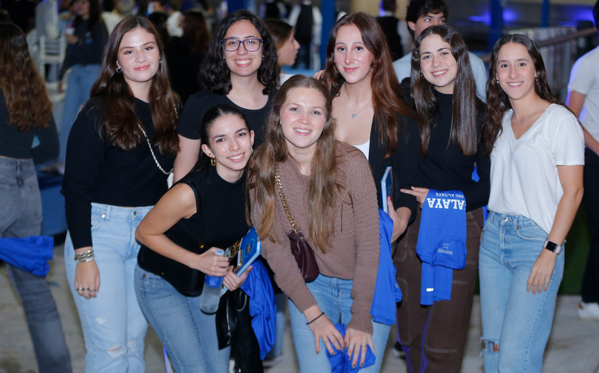 Melissa Cantú, Natalia Ramírez, Jimena Vivanco, Mariel Touché, Marijosé Flores, Isabella Guzmán y Mónica Camelo / Foto: Daniel Saldívar