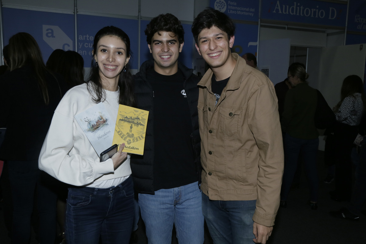 Paulina Alanís, Eduardo Moreno y Adrián Alanís
