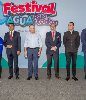 Antonio González, Raymundo Martínez, Ernesto Sánchez, Raymundo Martínez y Antonio Sandoval