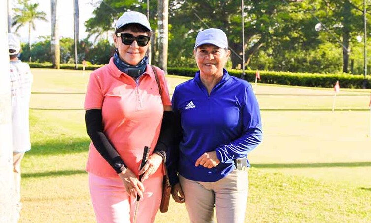 Participantes del evento nos mostraron sus mejores swings