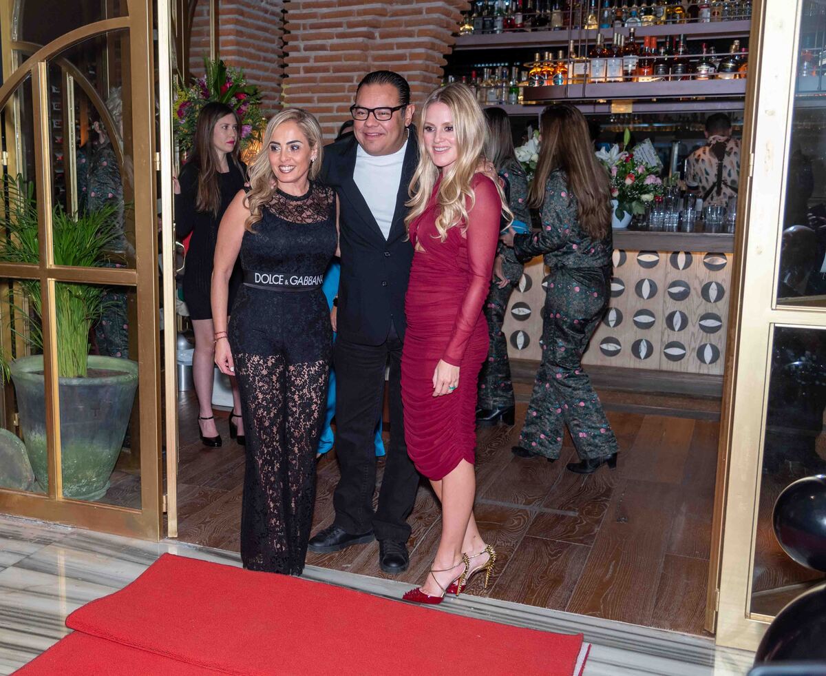 Lorelein Castañas, Javier Aguirre y Sonia Félix