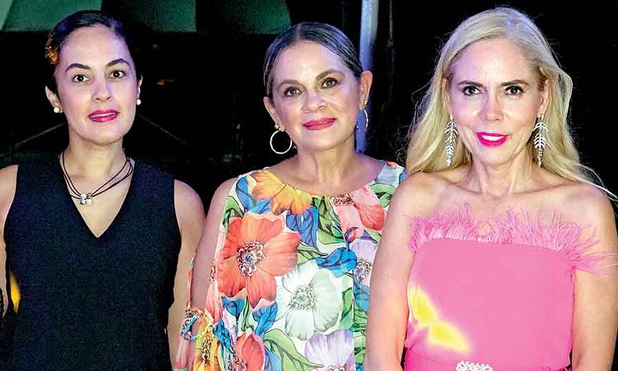 MARTHA DE VILLARREAL, MAGDA OCON Y TERE GÓMEZ  disfrutaron del cumpleaños de Alicia Pérez