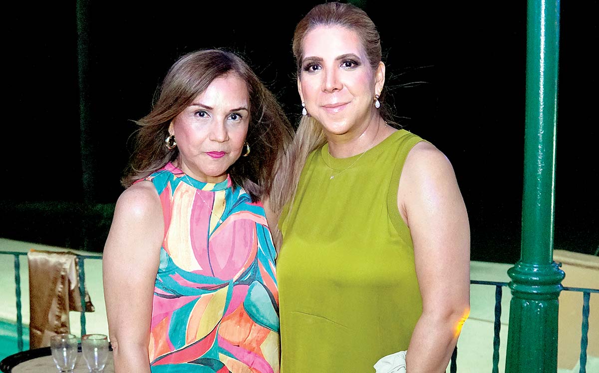 SILVIA ALCARAZ Y MELVY BASULTO llegaron con sus mejores outfits