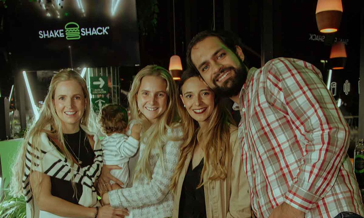 Regina Ruiz, Eugenia Ruiz, Mayte De la Mora y Javier A. Baez (Fotos: @vladivarious)