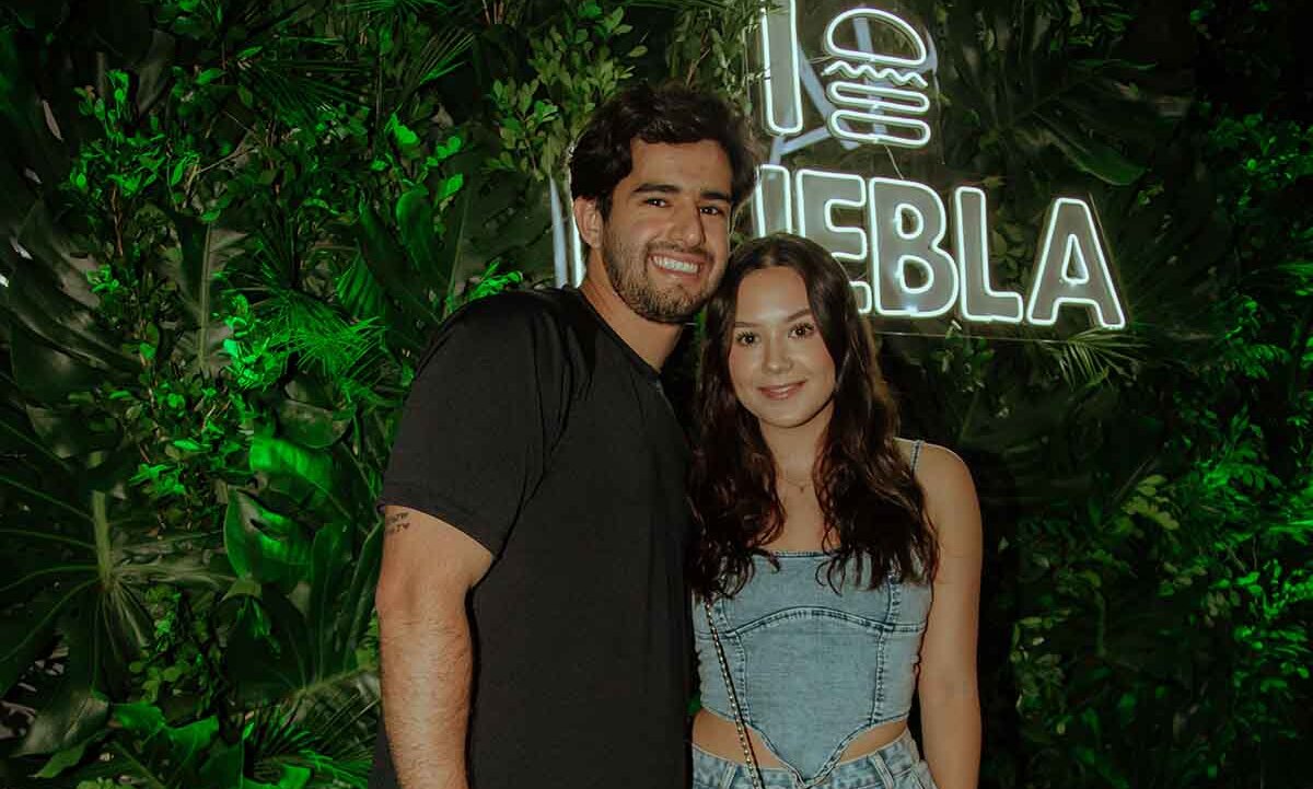 Alejandro Forcelledo y Andrea Domínguez