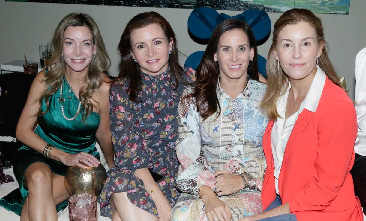 Mágala Martínez de Gómez, Cordelia Elizondo de Préstamo, Claudia Sada de Costa y Carmelita De la Garza Evia de Backhoff