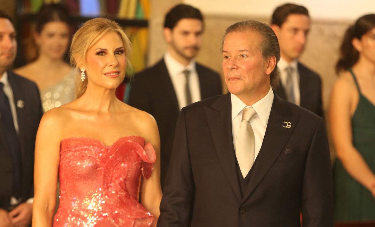 PAPÁS DE LA NOVIA. Carolina Pro de Albuerne y Ricardo Albuerne