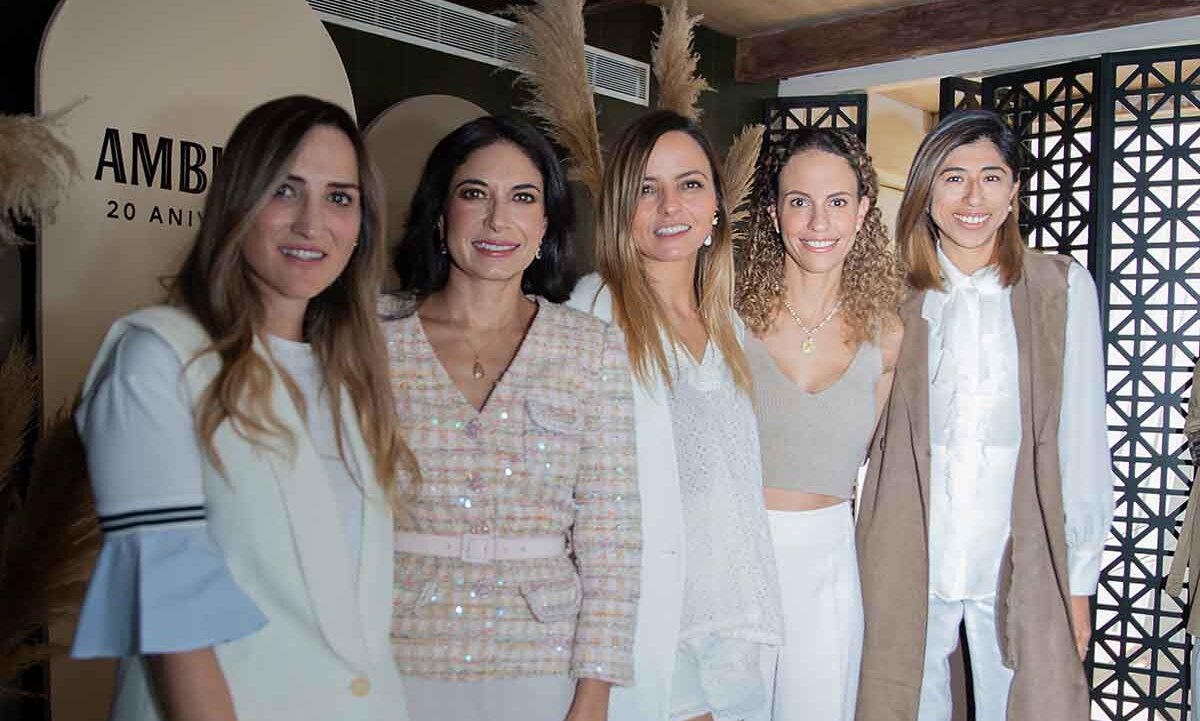 Ale Rivera, Paola Letayf, Marissa Mena, Chris Kuri y Liliana Alonso (Fotos: Yanahui F. Sevilla)