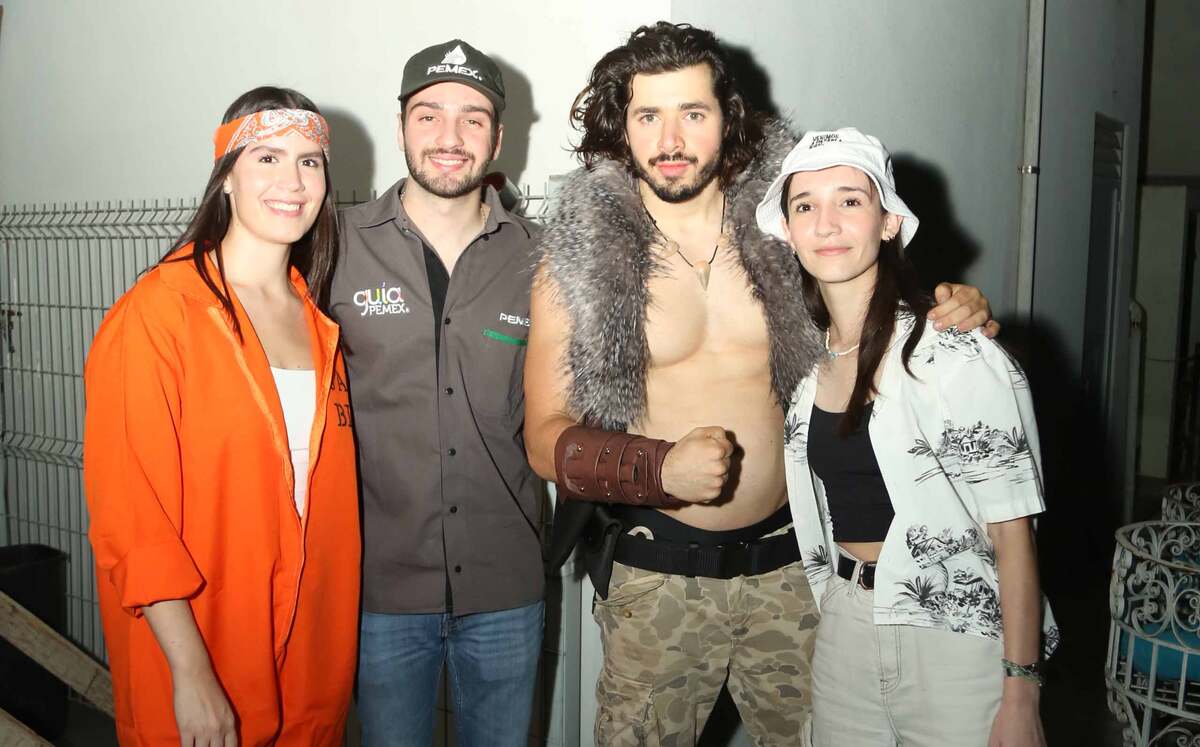 Marifer Jiménez, Víctor Vidal, Carlos Torres  y Sofía Menchaca